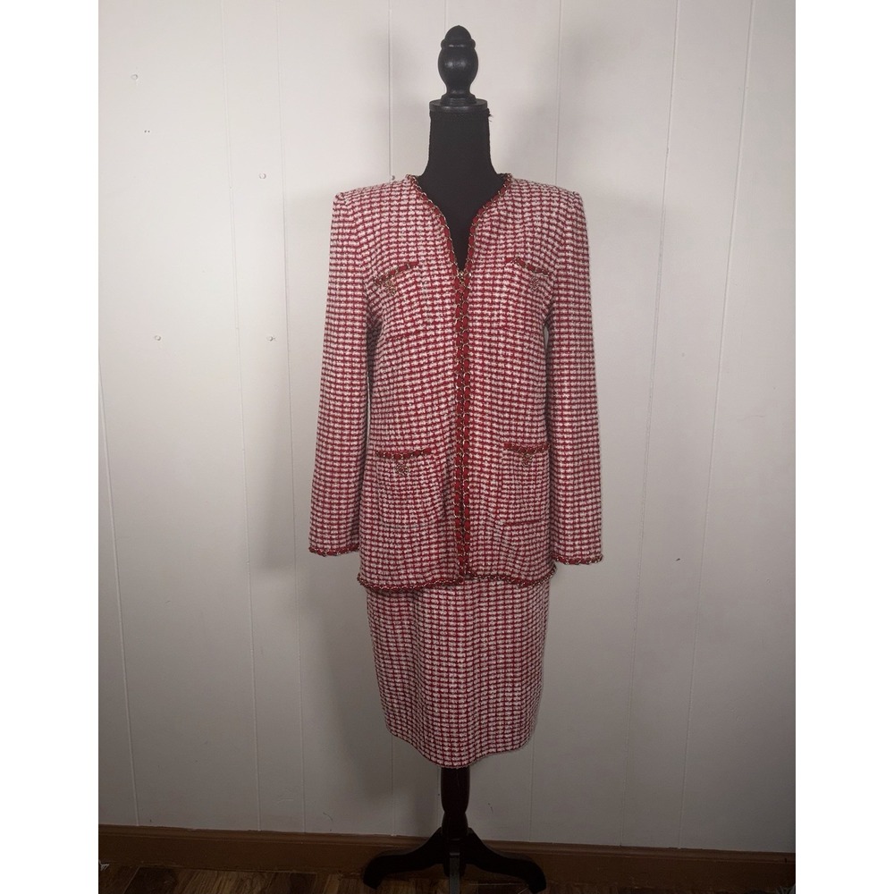 st john couture skirt suit jacket red tweed knit Zip Gold Chain Trim 8/10 Red